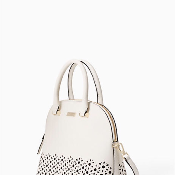 Kate spade mini carli *Authentic* - Picture 2 of 5